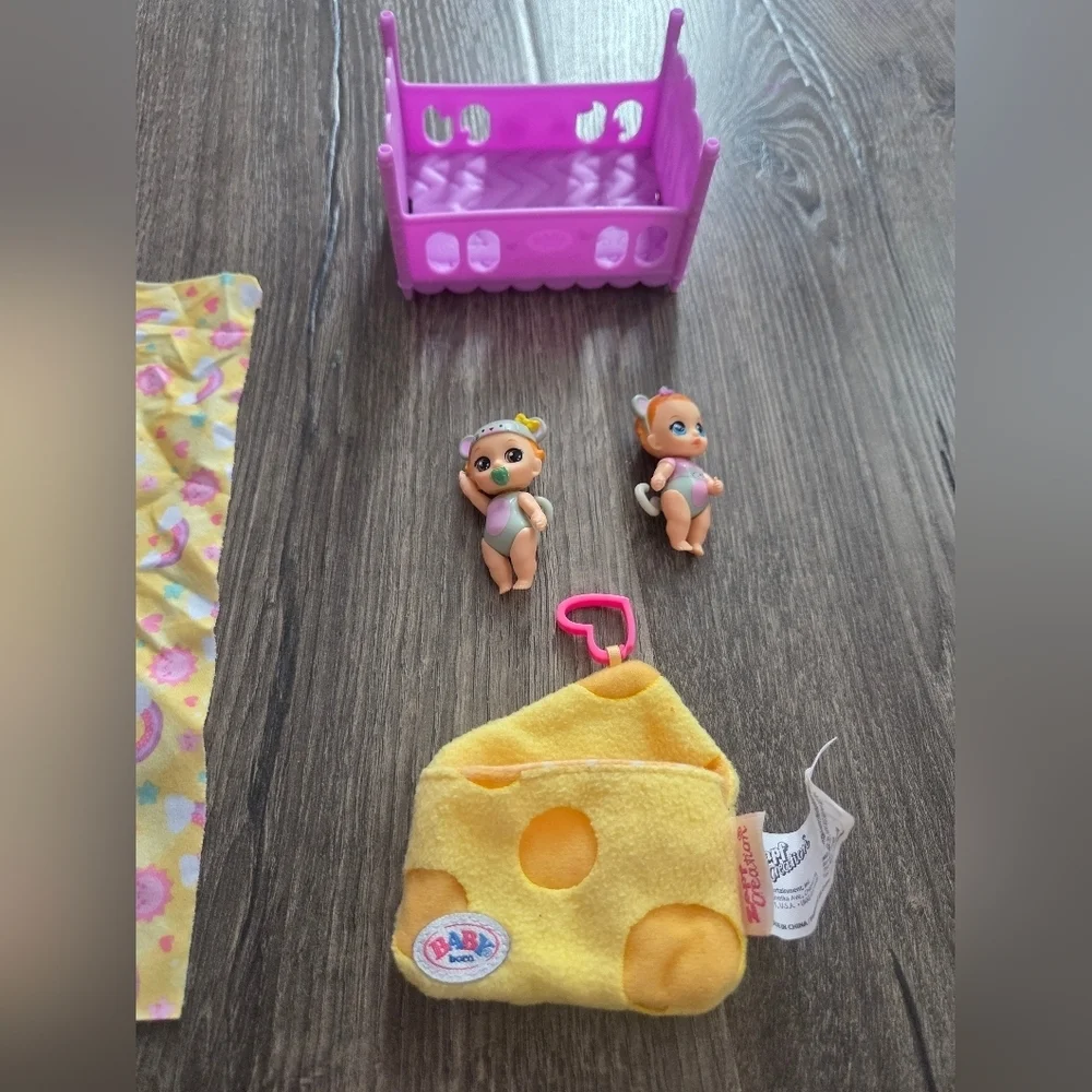 Baby Born Surprise mini babies playset bundle
